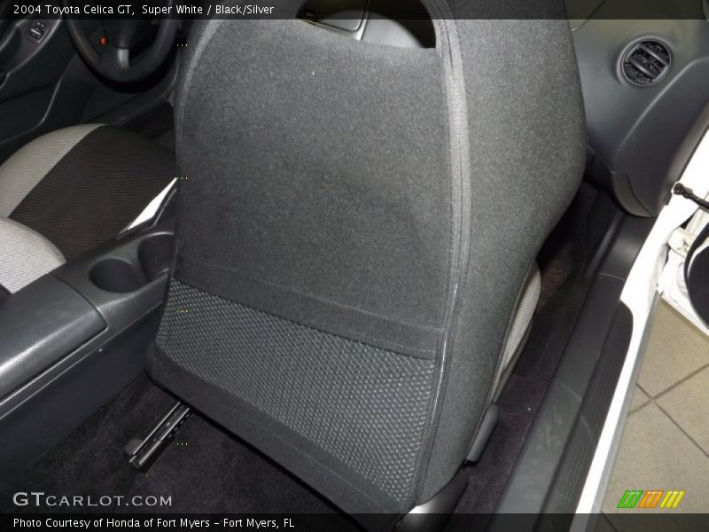 Super White / Black/Silver 2004 Toyota Celica GT