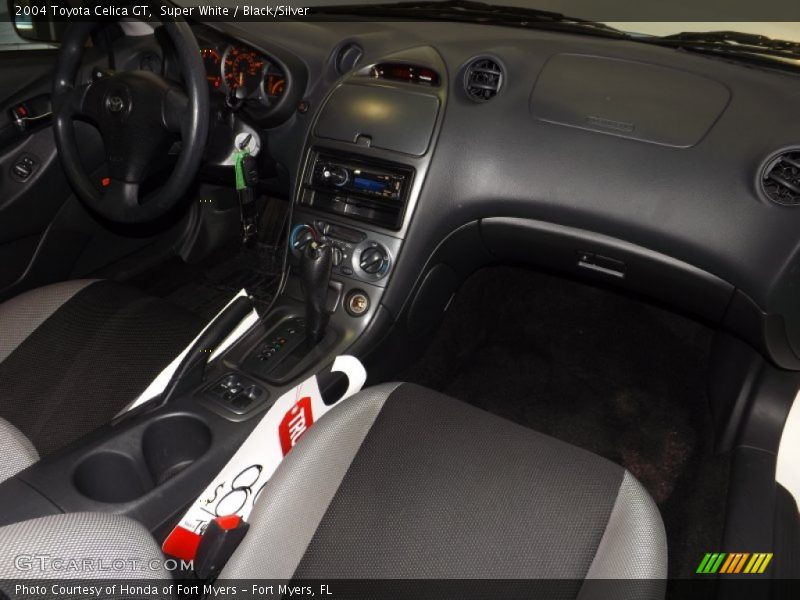 Super White / Black/Silver 2004 Toyota Celica GT