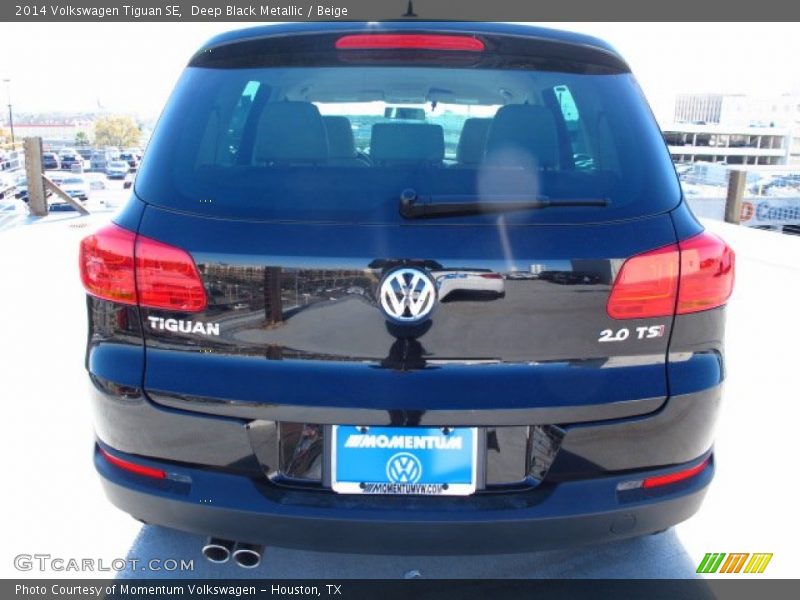 Deep Black Metallic / Beige 2014 Volkswagen Tiguan SE