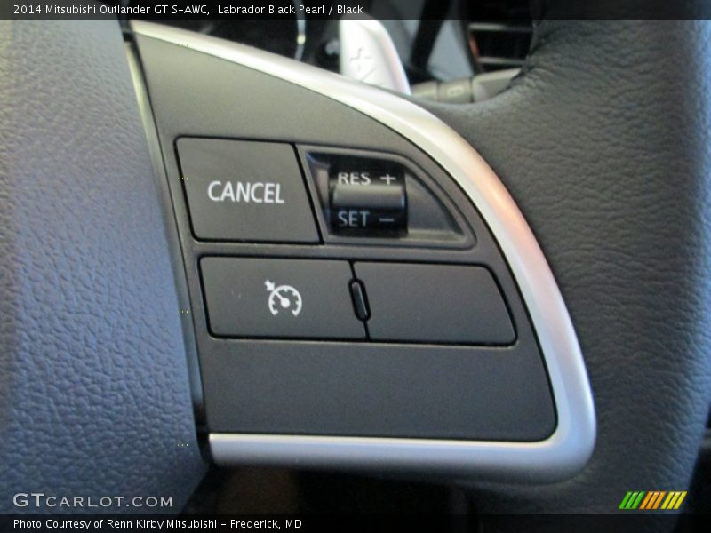 Controls of 2014 Outlander GT S-AWC