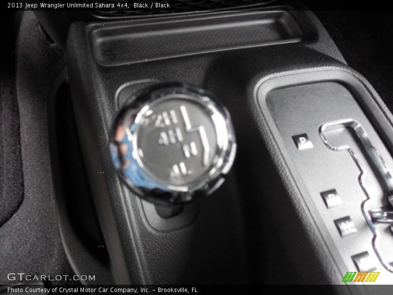 Black / Black 2013 Jeep Wrangler Unlimited Sahara 4x4