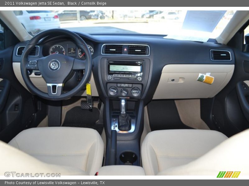 Black / Cornsilk Beige 2011 Volkswagen Jetta SE Sedan