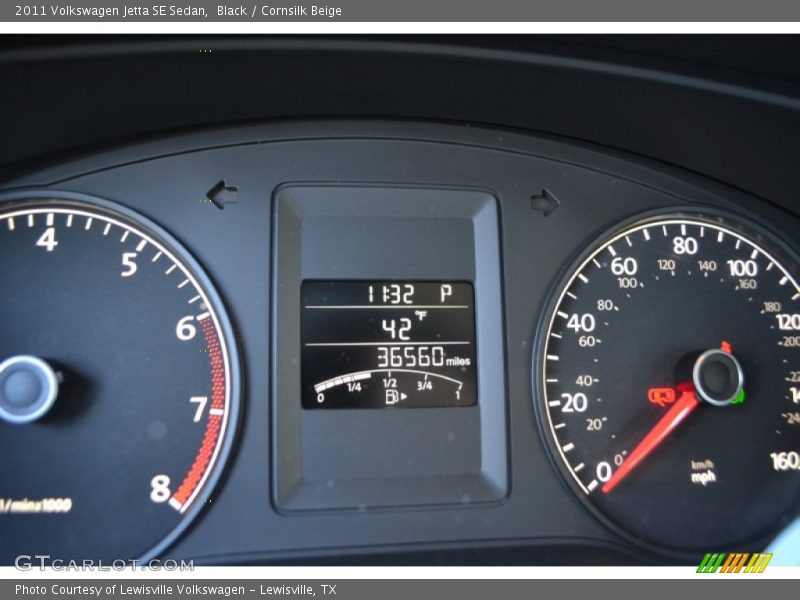 Black / Cornsilk Beige 2011 Volkswagen Jetta SE Sedan