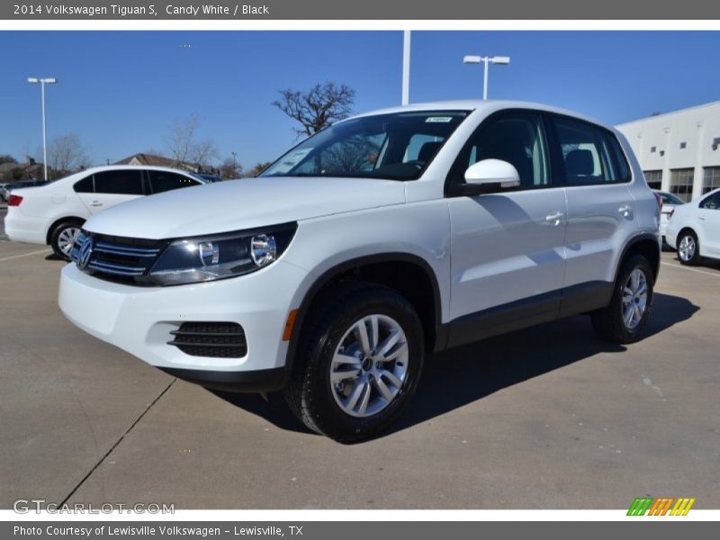 Candy White / Black 2014 Volkswagen Tiguan S