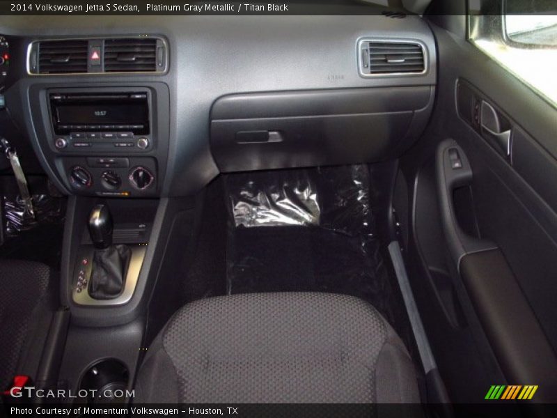 Platinum Gray Metallic / Titan Black 2014 Volkswagen Jetta S Sedan