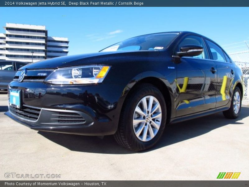 Deep Black Pearl Metallic / Cornsilk Beige 2014 Volkswagen Jetta Hybrid SE