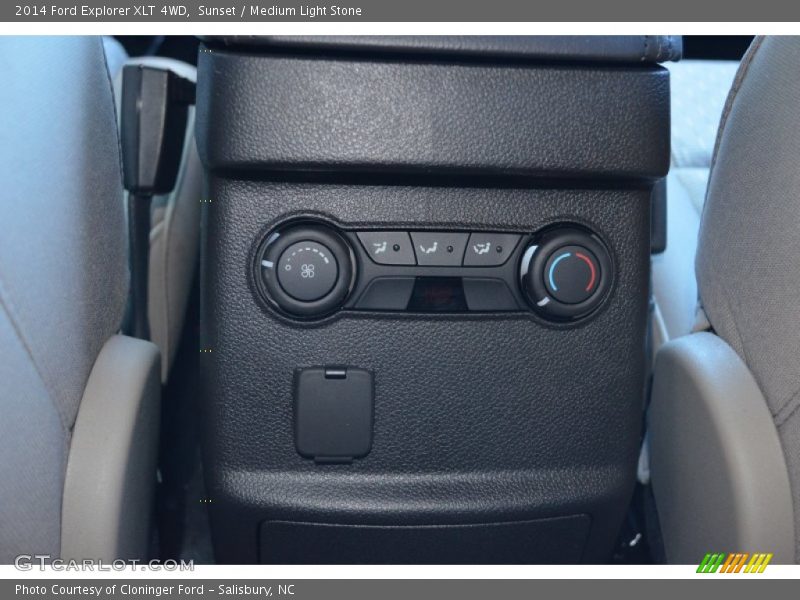 Sunset / Medium Light Stone 2014 Ford Explorer XLT 4WD