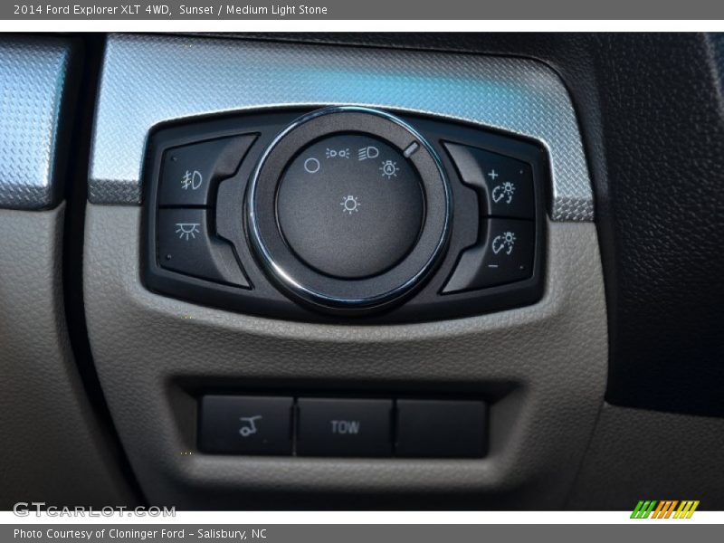 Sunset / Medium Light Stone 2014 Ford Explorer XLT 4WD