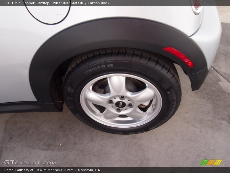 Pure Silver Metallic / Carbon Black 2011 Mini Cooper Hardtop