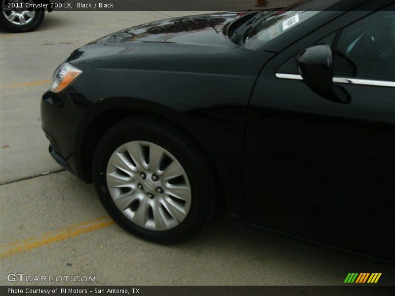 Black / Black 2011 Chrysler 200 LX