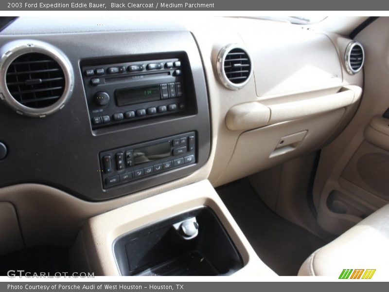 Black Clearcoat / Medium Parchment 2003 Ford Expedition Eddie Bauer