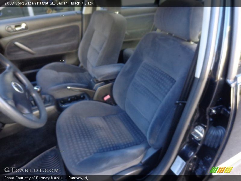 Black / Black 2003 Volkswagen Passat GLS Sedan