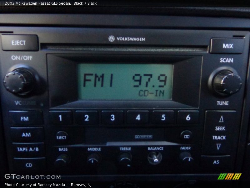 Black / Black 2003 Volkswagen Passat GLS Sedan