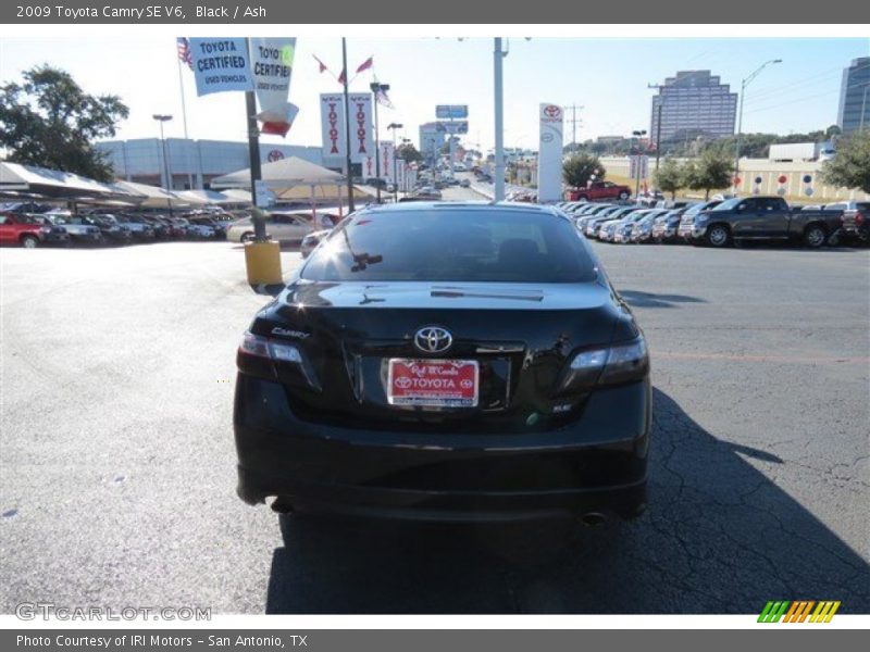 Black / Ash 2009 Toyota Camry SE V6