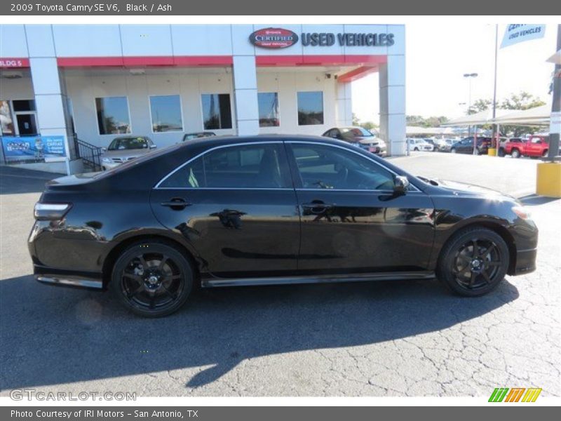 Black / Ash 2009 Toyota Camry SE V6