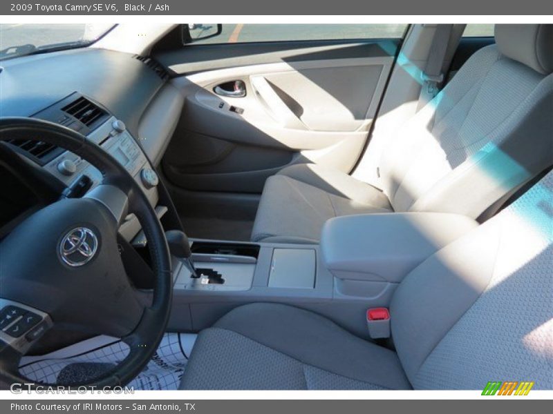 Black / Ash 2009 Toyota Camry SE V6