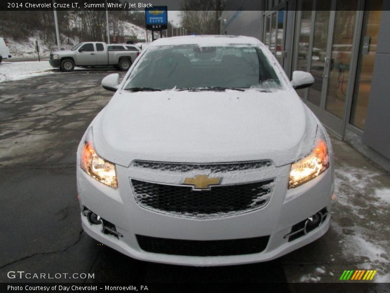 Summit White / Jet Black 2014 Chevrolet Cruze LT