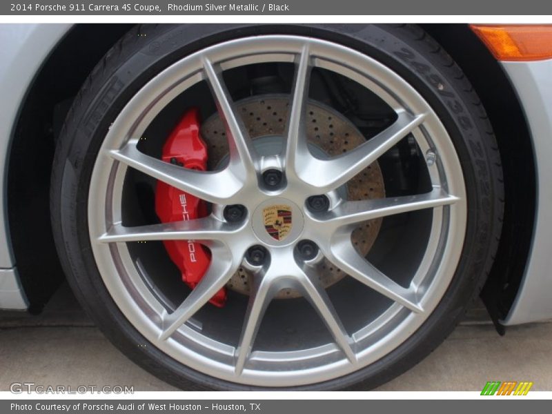  2014 911 Carrera 4S Coupe Wheel