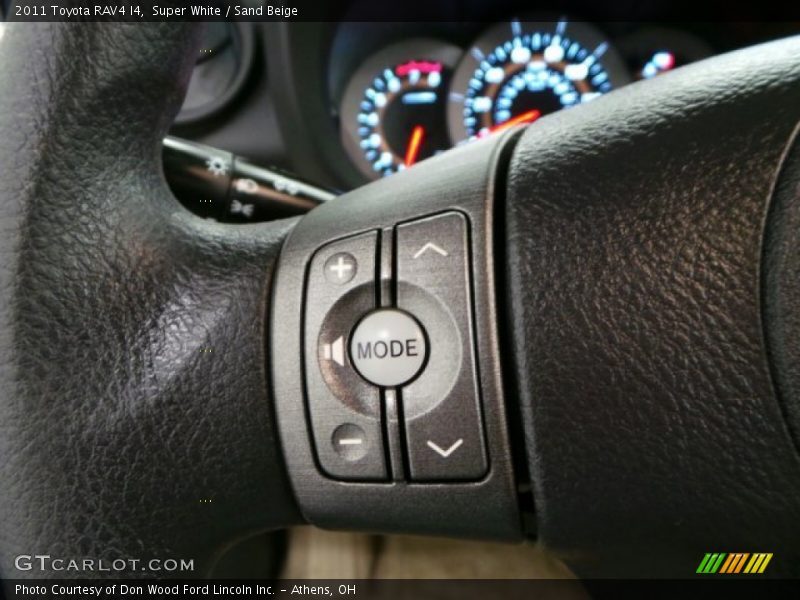Super White / Sand Beige 2011 Toyota RAV4 I4