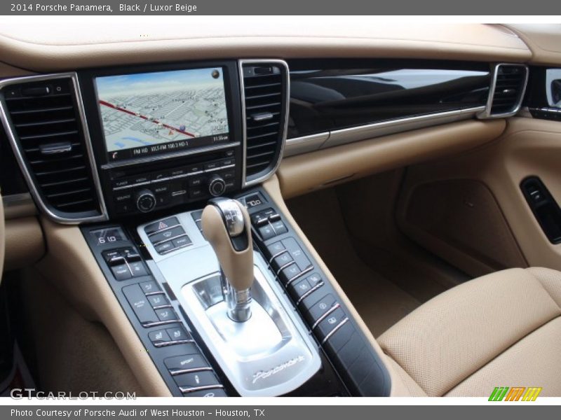 Controls of 2014 Panamera 