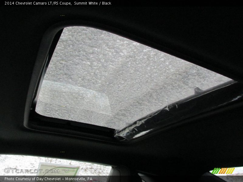 Summit White / Black 2014 Chevrolet Camaro LT/RS Coupe
