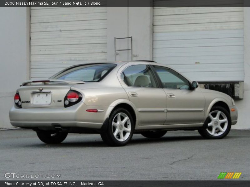 Sunlit Sand Metallic / Blond 2000 Nissan Maxima SE