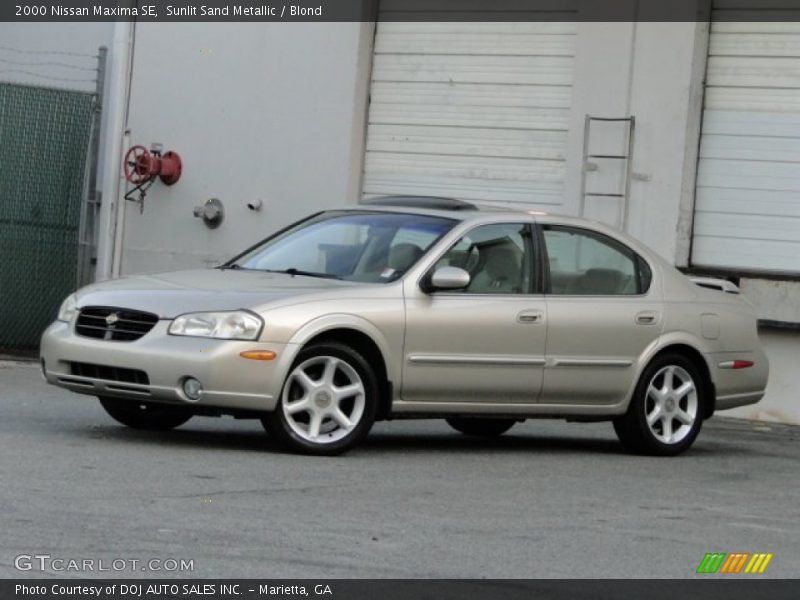 Sunlit Sand Metallic / Blond 2000 Nissan Maxima SE