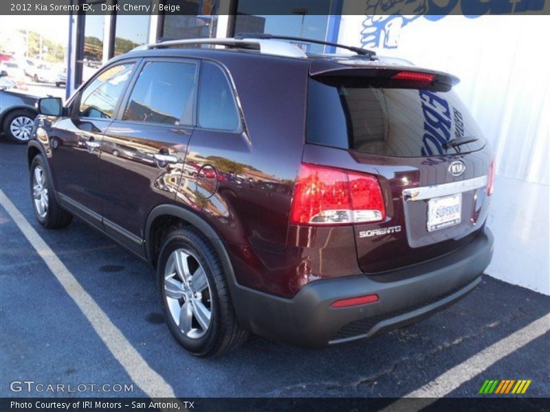 Dark Cherry / Beige 2012 Kia Sorento EX