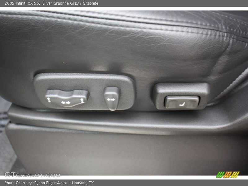 Silver Graphite Gray / Graphite 2005 Infiniti QX 56