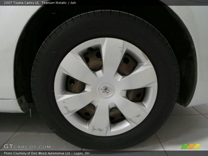 Titanium Metallic / Ash 2007 Toyota Camry LE