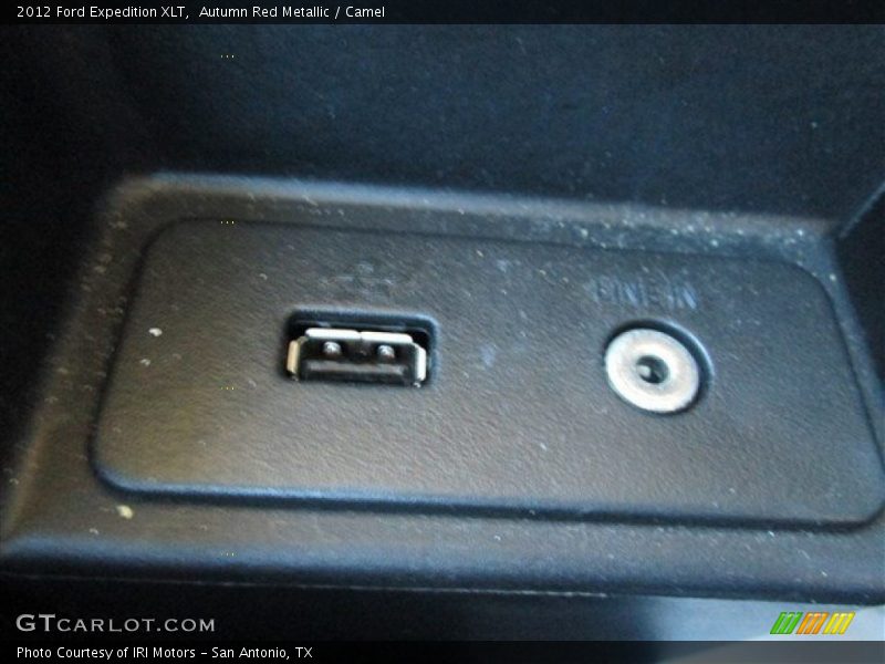 Autumn Red Metallic / Camel 2012 Ford Expedition XLT