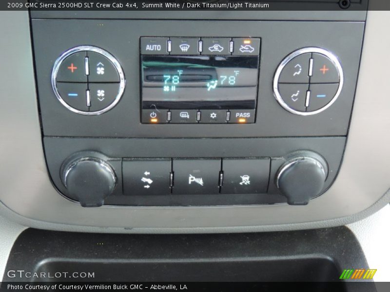Summit White / Dark Titanium/Light Titanium 2009 GMC Sierra 2500HD SLT Crew Cab 4x4