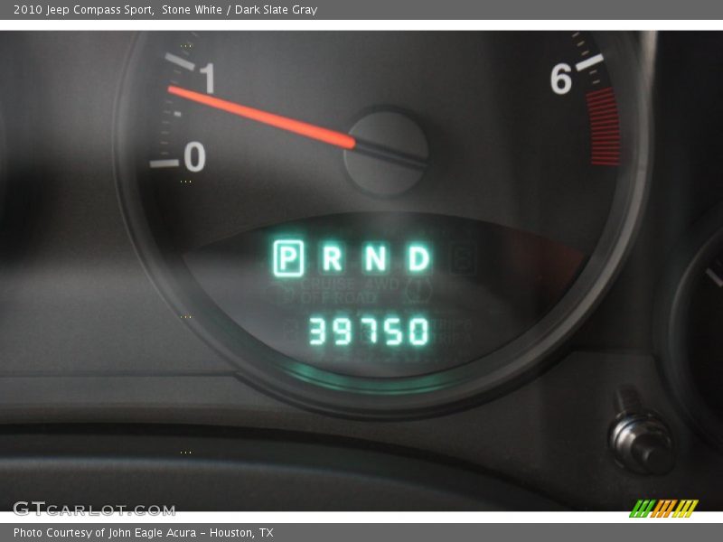 Stone White / Dark Slate Gray 2010 Jeep Compass Sport