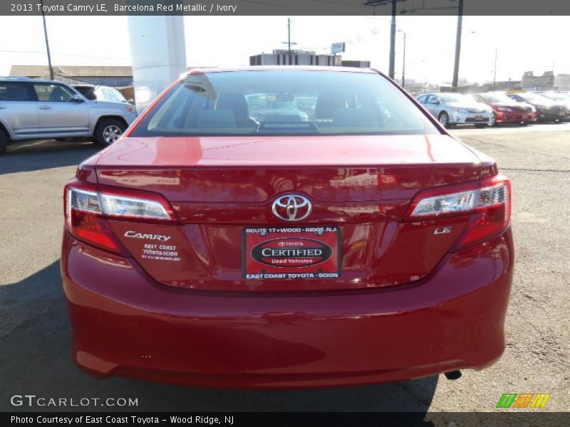 Barcelona Red Metallic / Ivory 2013 Toyota Camry LE
