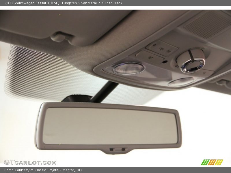 Tungsten Silver Metallic / Titan Black 2013 Volkswagen Passat TDI SE