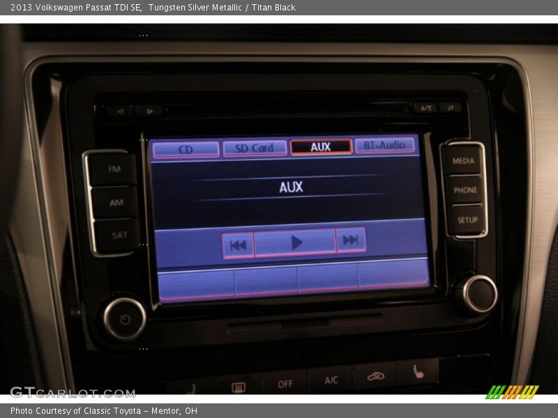 Tungsten Silver Metallic / Titan Black 2013 Volkswagen Passat TDI SE