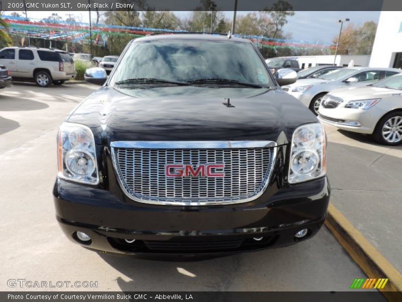 Onyx Black / Ebony 2009 GMC Yukon SLT