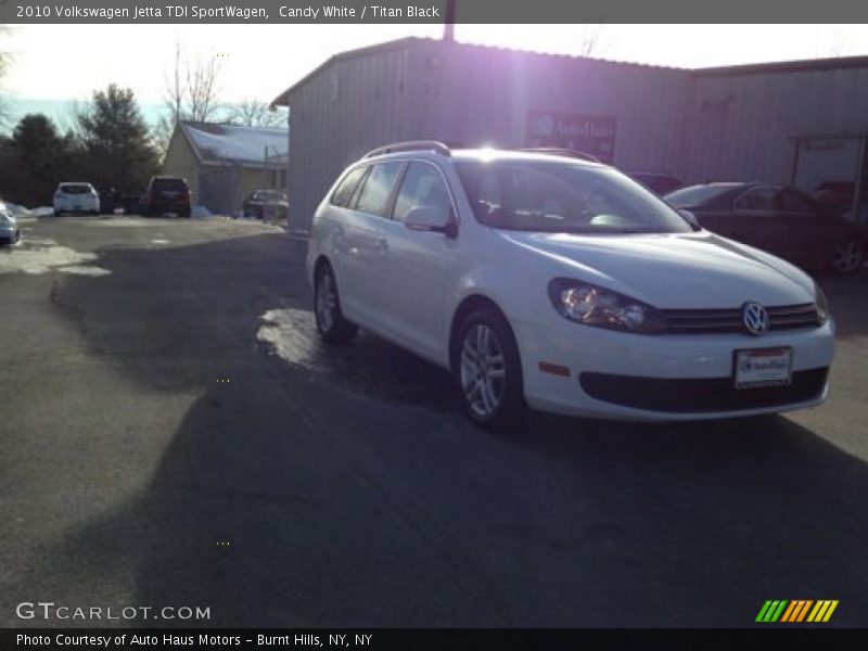 Candy White / Titan Black 2010 Volkswagen Jetta TDI SportWagen