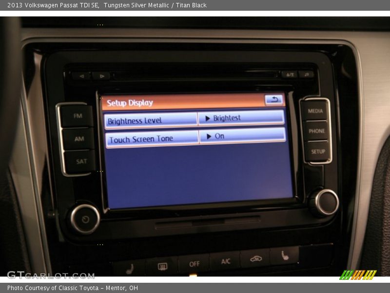 Tungsten Silver Metallic / Titan Black 2013 Volkswagen Passat TDI SE