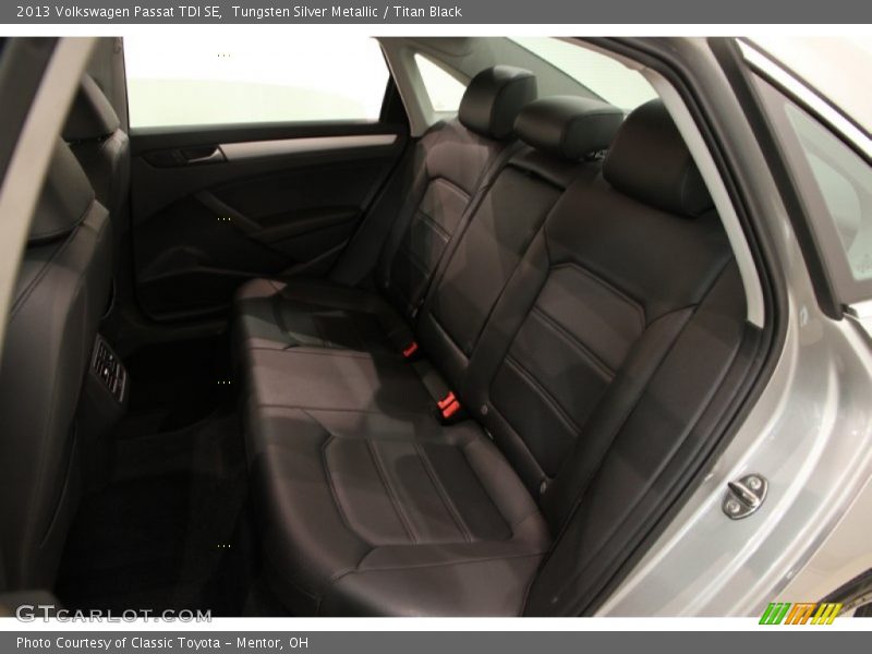 Tungsten Silver Metallic / Titan Black 2013 Volkswagen Passat TDI SE