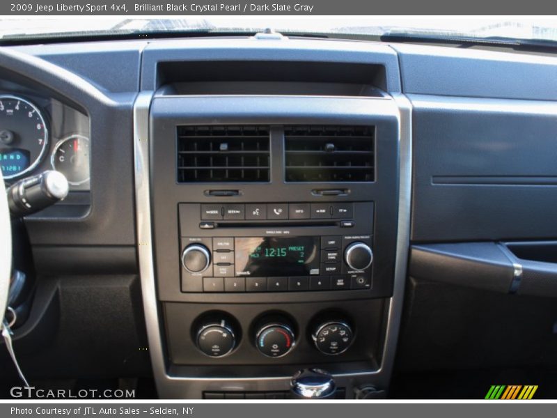 Brilliant Black Crystal Pearl / Dark Slate Gray 2009 Jeep Liberty Sport 4x4