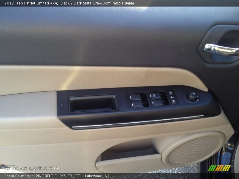 Black / Dark Slate Gray/Light Pebble Beige 2012 Jeep Patriot Limited 4x4