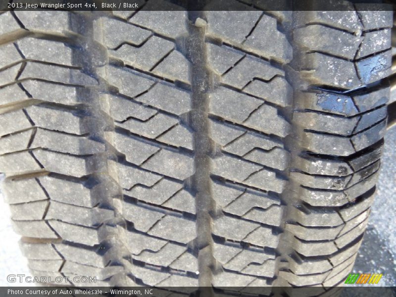 Black / Black 2013 Jeep Wrangler Sport 4x4