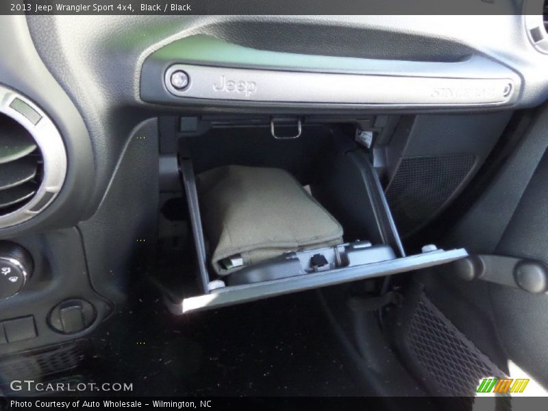 Black / Black 2013 Jeep Wrangler Sport 4x4