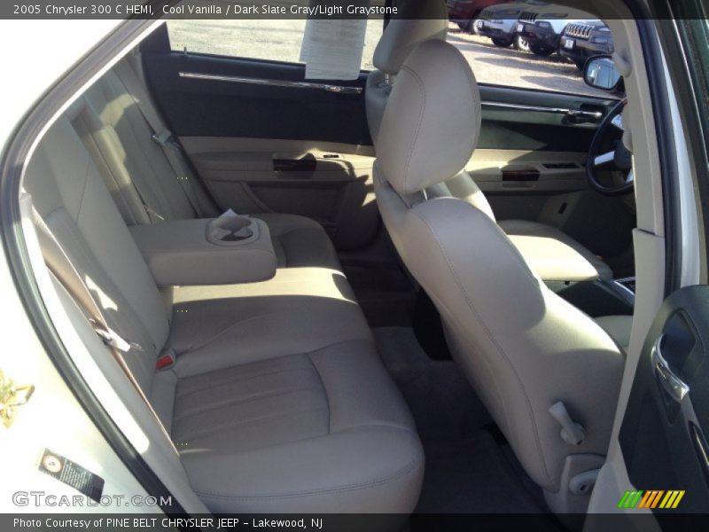 Cool Vanilla / Dark Slate Gray/Light Graystone 2005 Chrysler 300 C HEMI