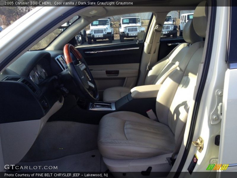 Cool Vanilla / Dark Slate Gray/Light Graystone 2005 Chrysler 300 C HEMI