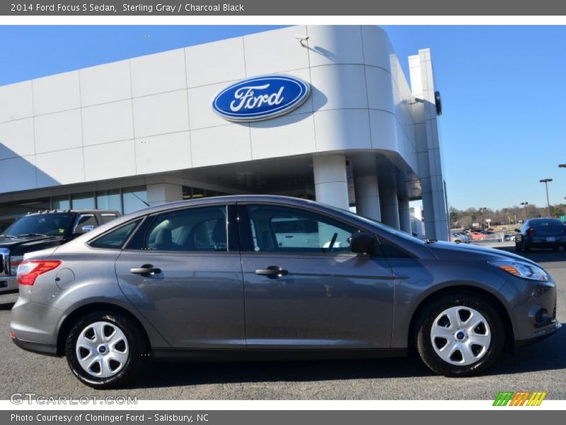 Sterling Gray / Charcoal Black 2014 Ford Focus S Sedan