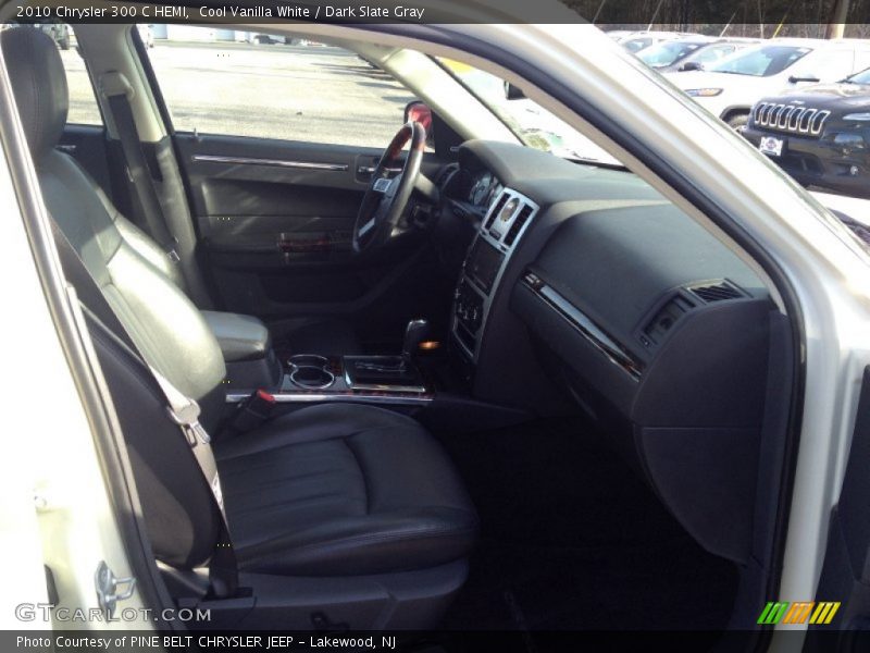 Cool Vanilla White / Dark Slate Gray 2010 Chrysler 300 C HEMI