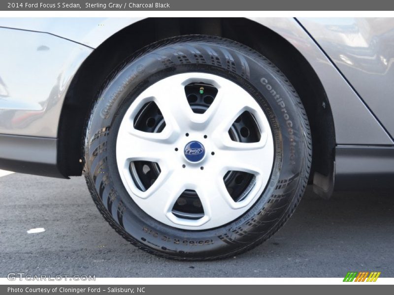 Sterling Gray / Charcoal Black 2014 Ford Focus S Sedan