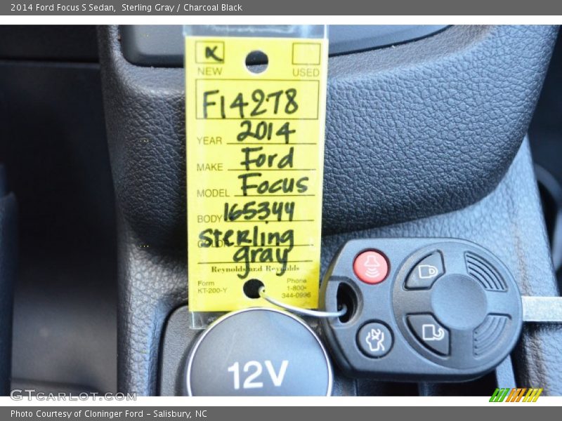 Sterling Gray / Charcoal Black 2014 Ford Focus S Sedan